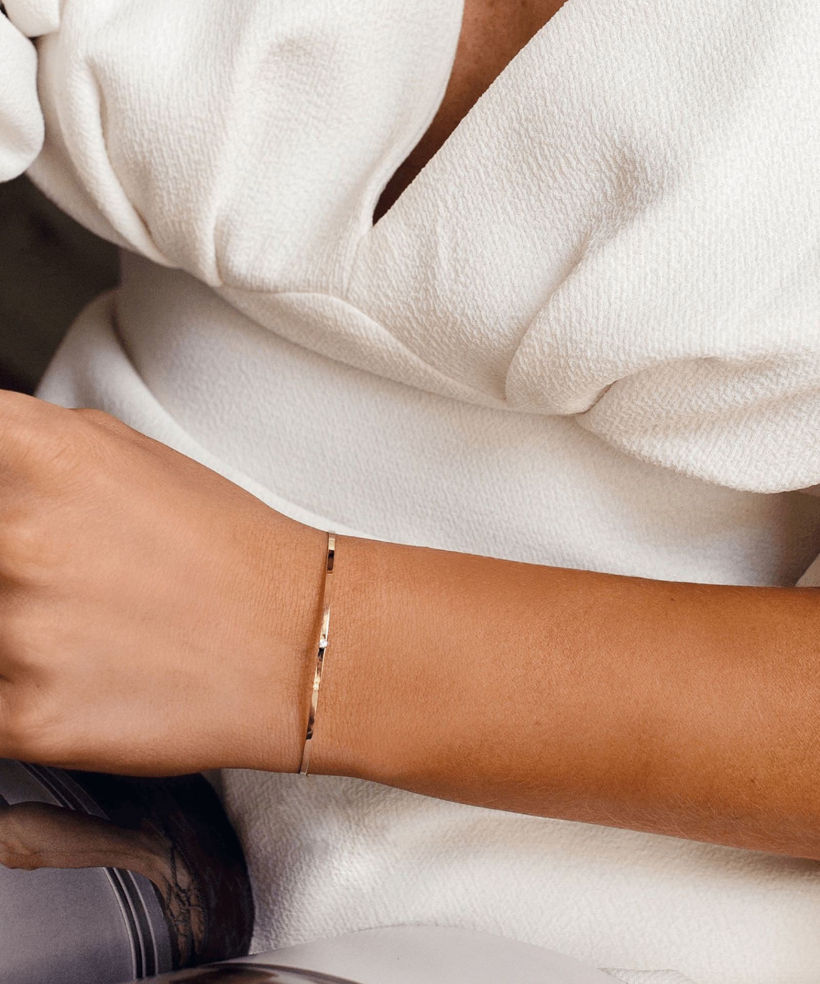 Picture of Luna Rae Solid 9k Gold Horizon Bangle