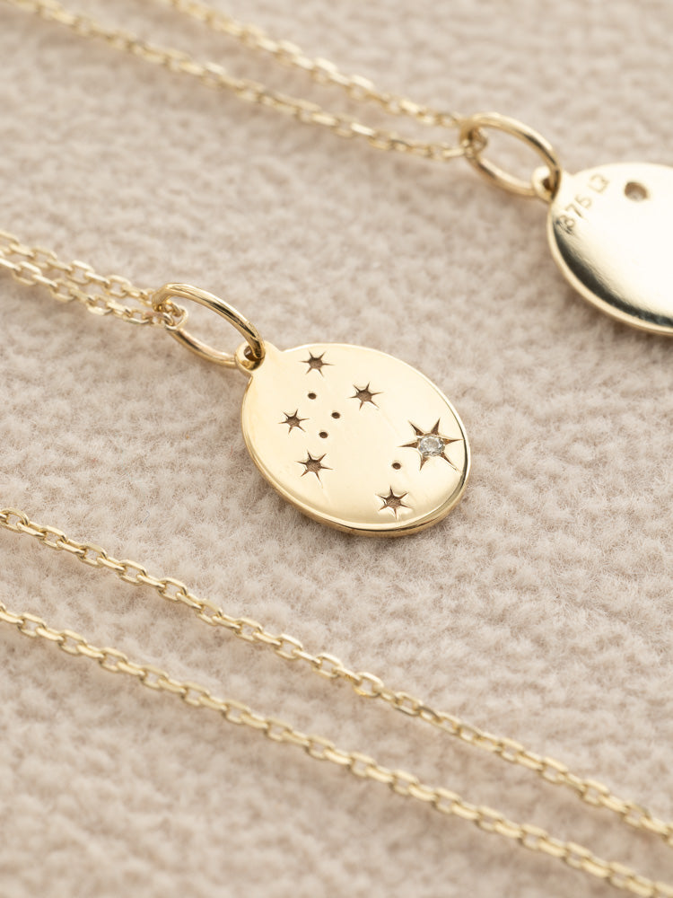 Gold deals necklace star