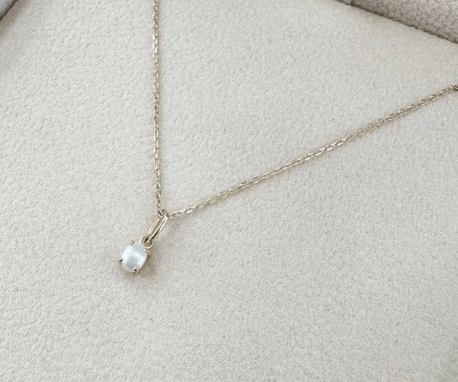 Picture of Luna Rae Solid 9k Gold Pearl Necklace
